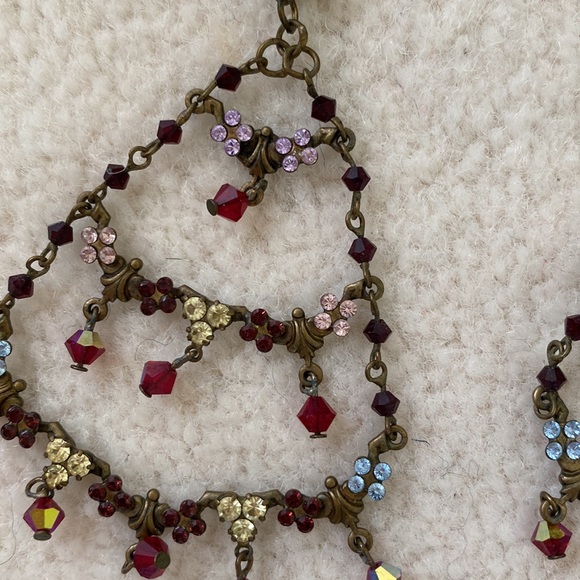 Sorrelli Vintage Tiered Chandelier Swarovski Crystal Statement Earrings - Picture 6 of 9